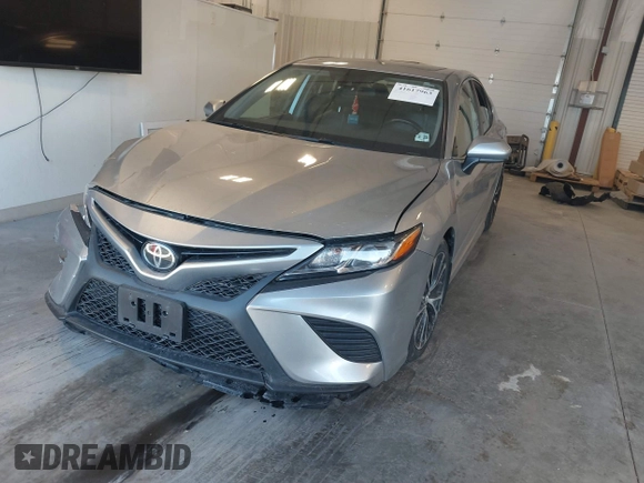 2020 Toyota Camry SE z VIN 4T1G11AK5LU350329, wystawiony jako IAAI lot #41617963 z przebiegiem 75 980 mil mil oraz . Historia ofert i sprzedaży dostępna na DreamBid. Obrazek 17.