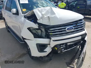 2019 Ford Expedition XLT z VIN 1FMJU1HT3KEA07331, wystawiony jako IAAI lot #42201946 z przebiegiem 100 990 mil mil oraz . Historia ofert i sprzedaży dostępna na DreamBid. Obrazek 6.