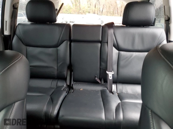2015 Lexus LX 570 with VIN JTJHY7AX7F4186473, listed as a Copart auction lot 38514814 with 60,837 mi miles and . Bid and sale history available at DreamBid. Image 10.