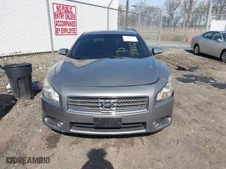 2009 Nissan Maxima 3.5 S with VIN 1N4AA51E89C813578, listed as a IAAI auction lot 39108267 with 148,937 mi miles. Bid and sale history available at carsss.com. Image 13.