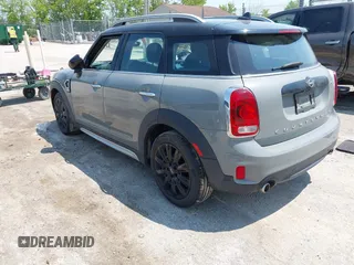 2020 MINI Countryman Cooper S with VIN WMZYX1C08L3L66257, listed as a IAAI auction lot 42402345 with 28,609 mi miles and . Bid and sale history available at DreamBid. Image 3.