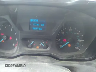 2015 Ford Transit Passenger XL z VIN 1FBAX2CG3FKA97085, wystawiony jako IAAI lot #42210744 z przebiegiem 81 911 mil mil oraz . Historia ofert i sprzedaży dostępna na DreamBid. Obrazek 7.