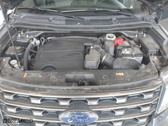 2017 Ford Explorer XLT with VIN 1FM5K8D85HGD91711, listed as a IAAI auction lot 41848391 with 106,577 mi miles. Bid and sale history available at carsss.com. Image 10.