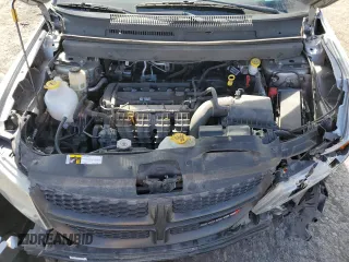 2020 Dodge Journey SE Value with VIN 3C4PDCAB7LT273058, listed as a Copart auction lot 46137285 with 84,043 mi miles and Salvage Title. Bid and sale history available at DreamBid. Image 13.