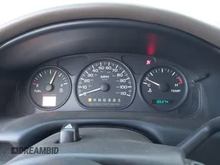 2002 Chevrolet Venture Plus 1SB Pkg with VIN 1GNDX03EX2D200441, listed as a IAAI auction lot 41406125 with 105,274 mi miles. Bid and sale history available at carsss.com. Image 7.