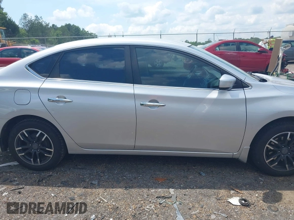 2019 Nissan Sentra SV z VIN 3N1AB7AP5KY240322, wystawiony jako IAAI lot #42144271 z przebiegiem 107 831 mil mil oraz . Historia ofert i sprzedaży dostępna na DreamBid. Obrazek 13.