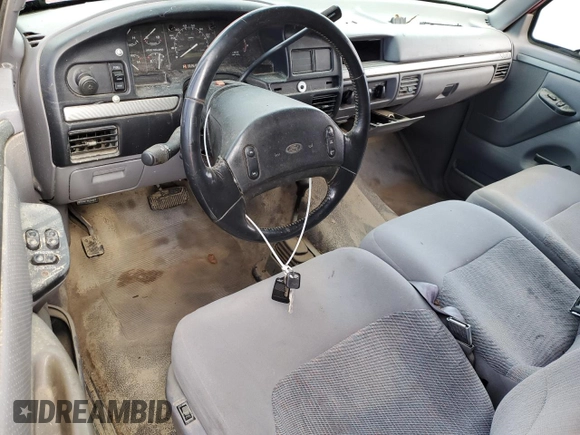 1995 Ford F-250 with VIN 1FTHX26F2SKB35610, listed as a Copart auction lot 86557964 with Not Provided miles and Salvage Title. Bid and sale history available at carsss.com. Image 8.