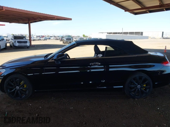 2019 Mercedes-Benz C 300 with VIN WDDWK8DB0KF776651, listed as a IAAI auction lot 42509259 with 28,061 mi miles and . Bid and sale history available at DreamBid. Image 15.