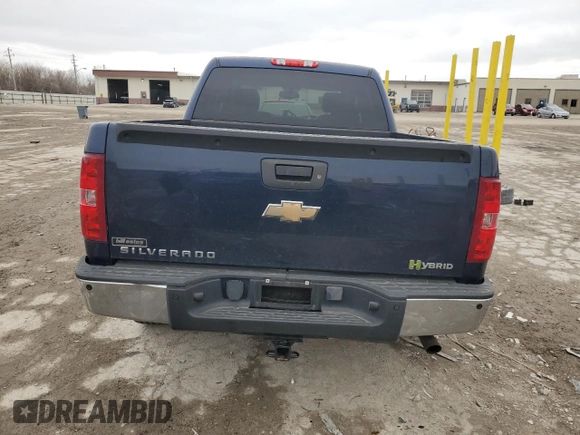 2010 Chevrolet Silverado 1500 1HY with VIN 3GCXKUEJ0AG131282, listed as a Copart auction lot 49652055 with 209,901 mi miles and Salvage Title. Bid and sale history available at DreamBid. Image 6.