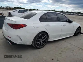2022 Mercedes-Benz C 300 with VIN W1KAF4GB9NR043911, listed as a Copart auction lot 47158615 with 41,721 mi miles and Salvage Title. Bid and sale history available at DreamBid. Image 3.