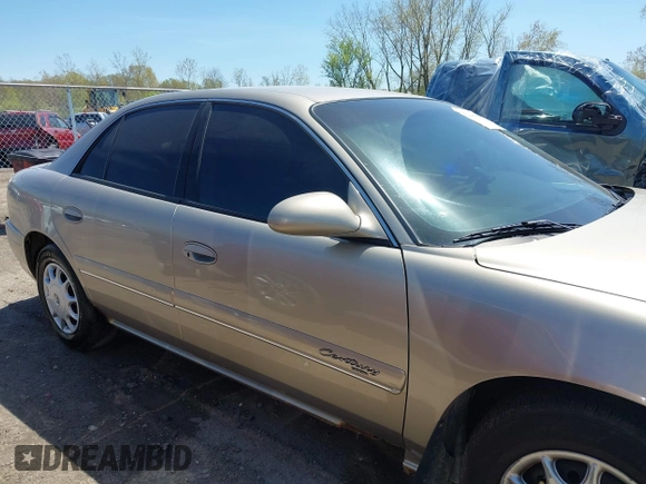 2001 Buick Century Custom with VIN 2G4WS52J611261772, listed as a IAAI auction lot 42143083 with Not Provided miles and . Bid and sale history available at carsss.com. Image 13.