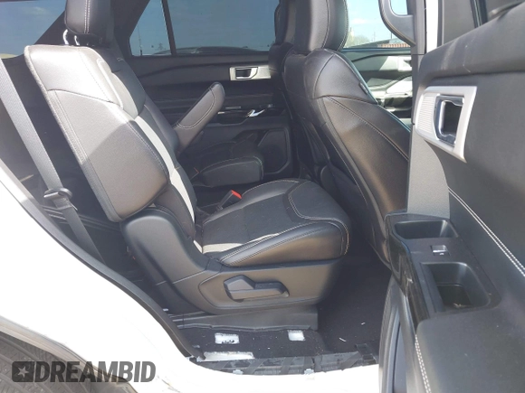 2021 Ford Explorer ST z VIN 1FM5K8GCXMGA81385, wystawiony jako IAAI lot #41828212 z przebiegiem 66 477 mil mil oraz . Historia ofert i sprzedaży dostępna na DreamBid. Obrazek 8.