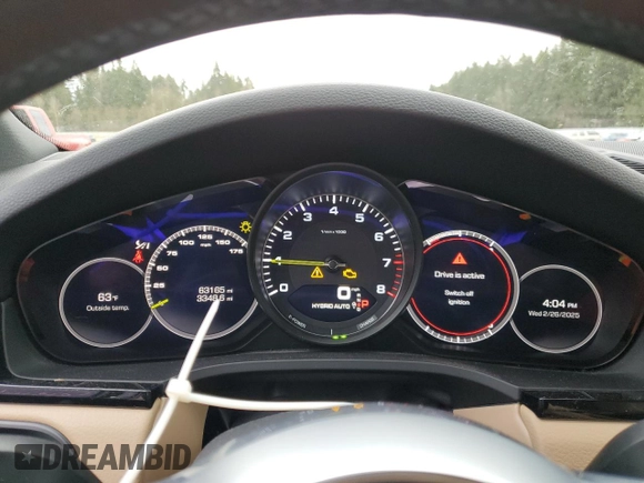 2021 Porsche Cayenne E-Hybrid with VIN WP1AE2AYXMDA25040, listed as a Copart auction lot 47036355 with 63,165 mi miles and Salvage title. Bid and sale history available at DreamBid. Image 9.