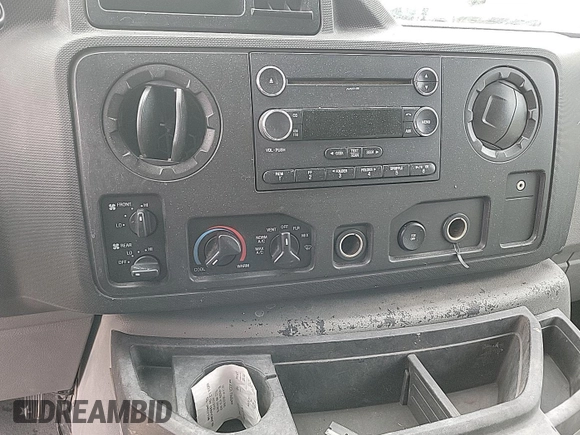 2013 Ford Econoline Passenger XL с VIN 1FBSS3BL5DDA49371, выставлен на аукционе IAAI как лот 42624885 с пробегом 62 763 миль миль и . История ставок и продаж доступна на DreamBid. Изображение 23.
