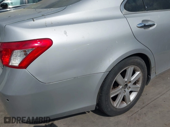 2007 Lexus ES 330 with VIN JTHBJ46G072114112, listed as a IAAI auction lot 41964058 with 151,053 mi miles and . Bid and sale history available at carsss.com. Image 13.