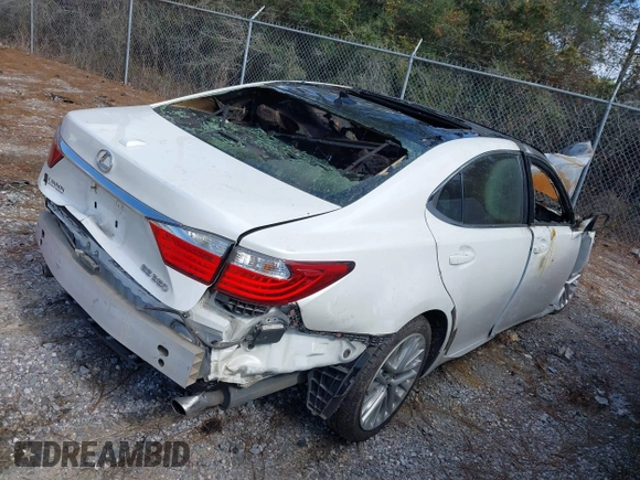 2013 Lexus ES 250 with VIN JTHBK1GG2D2042402, listed as a IAAI auction lot 41522162 with Not Provided miles and . Bid and sale history available at DreamBid. Image 4.