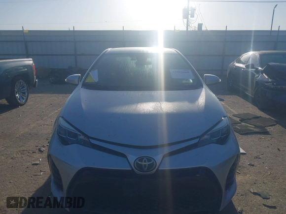 2017 Toyota Corolla L с VIN 5YFBURHEXHP607459, выставлен на аукционе IAAI как лот 42002669 с пробегом 112 551 миль миль и . История ставок и продаж доступна на DreamBid. Изображение 12.