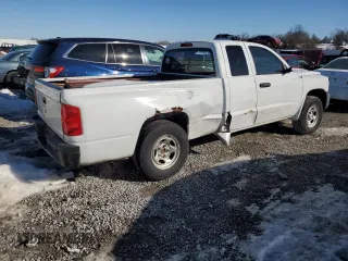 2008 Dodge Dakota ST with VIN 1D7HE22K58S526127, listed as a Copart auction lot 87046504 with 129,293 mi miles and Salvage Title. Bid and sale history available at carsss.com. Image 3.