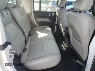 2022 Jeep Wrangler Unlimited Sahara z VIN 1C4JJXP60NW172103, wystawiony jako Copart lot #60396415 z przebiegiem 29 960 mil mil oraz Szkoda całkowita • Salvage title. Historia ofert i sprzedaży dostępna na DreamBid. Obrazek 10.
