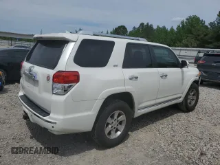 2011 Toyota 4Runner SR5 with VIN JTEZU5JR8B5023002, listed as a Copart auction lot 54483655 with 202,976 mi miles and Salvage title. Bid and sale history available at DreamBid. Image 3.