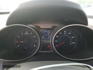 2016 Hyundai Veloster with VIN KMHTC6AD5GU249546, listed as a Copart auction lot 52515715 with 108,535 mi miles and Salvage Title. Bid and sale history available at carsss.com. Image 9.