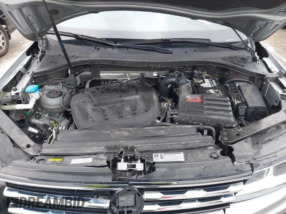 2019 Volkswagen Tiguan S with VIN 3VV1B7AX9KM110873, listed as a IAAI auction lot 42010931 with 82,745 mi miles and . Bid and sale history available at DreamBid. Image 10.
