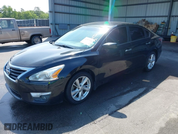 2015 Nissan Altima S with VIN 1N4AL3APXFC142202, listed as a IAAI auction lot 42107010 with 188,447 mi miles and . Bid and sale history available at DreamBid. Image 2.