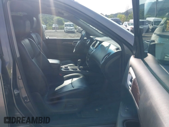 2016 Nissan Pathfinder SL with VIN 5N1AR2MM5GC613495, listed as a IAAI auction lot 42670313 with 84,118 mi miles and . Bid and sale history available at DreamBid. Image 5.