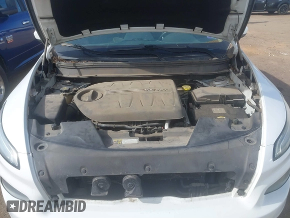 2014 Jeep Cherokee Latitude with VIN 1C4PJMCS7EW298115, listed as a IAAI auction lot 41605052 with 184,773 mi miles and . Bid and sale history available at DreamBid. Image 10.