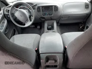 2001 Ford Expedition XLT z VIN 1FMRU15W31LB70007, wystawiony jako Copart lot #43296465 z przebiegiem 192 800 mil mil oraz Nie do naprawy • Non repairable. Historia ofert i sprzedaży dostępna na DreamBid. Obrazek 8.