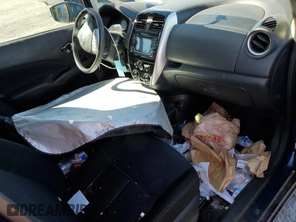 2017 Nissan Note SV with VIN 3N1CE2CP9HL365989, listed as a Copart auction lot 50433005 with Not Provided miles and Salvage Title. Bid and sale history available at DreamBid. Image 8.