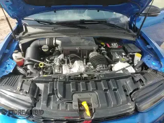 2024 Dodge Hornet GT z VIN ZACNDFAN3R3A13878, wystawiony jako Copart lot #85764164 z przebiegiem 7 400 mil mil oraz Czysty tytuł • Clean title. Historia ofert i sprzedaży dostępna na DreamBid. Obrazek 14.