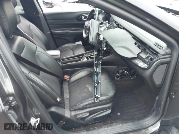 2022 Jeep Compass Latitude с VIN 3C4NJDBB2NT208884, выставлен на аукционе IAAI как лот 41863083 с пробегом 28 029 миль миль и . История ставок и продаж доступна на DreamBid. Изображение 5.
