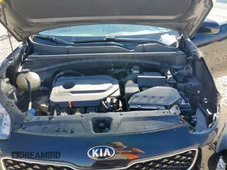 2017 Kia Sportage LX z VIN KNDPMCAC0H7229035, wystawiony jako Copart lot #58212175 z przebiegiem 66 041 mil mil oraz Szkoda całkowita • Salvage title. Historia ofert i sprzedaży dostępna na DreamBid. Obrazek 12.