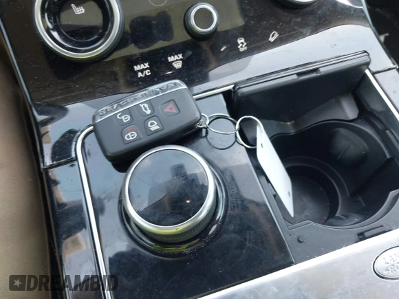 2019 Land Rover Range Rover Velar S with VIN SALYB2EX8KA780429, listed as a IAAI auction lot 41789156 with 51,648 mi miles and . Bid and sale history available at DreamBid. Image 11.