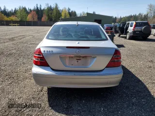 2004 Mercedes-Benz E 320 with VIN WDBUF65J24A430955, listed as a Copart auction lot 52821835 with 174,254 mi miles and Salvage Title. Bid and sale history available at carsss.com. Image 6.