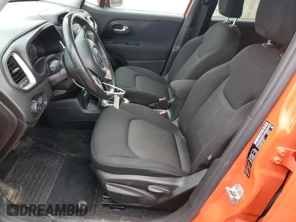 2016 Jeep Renegade Latitude z VIN ZACCJABT1GPC60998, wystawiony jako Copart lot #49776115 z przebiegiem 116 706 mil mil oraz Szkody całkowita. Historia ofert i sprzedaży dostępna na DreamBid. Obrazek 7.