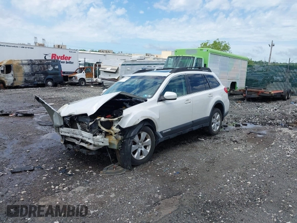 2010 Subaru Outback Limited Power Moon z VIN 4S4BRBKCXA3327826, wystawiony jako IAAI lot #42286612 z przebiegiem 275 294 mil mil oraz . Historia ofert i sprzedaży dostępna na DreamBid. Obrazek 2.