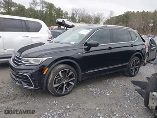 2022 Volkswagen Tiguan SEL R-Line with VIN 3VV4B7AX0NM177167, listed as a IAAI auction lot 41244023 with 16,312 mi miles. Bid and sale history available at carsss.com. Image 14.