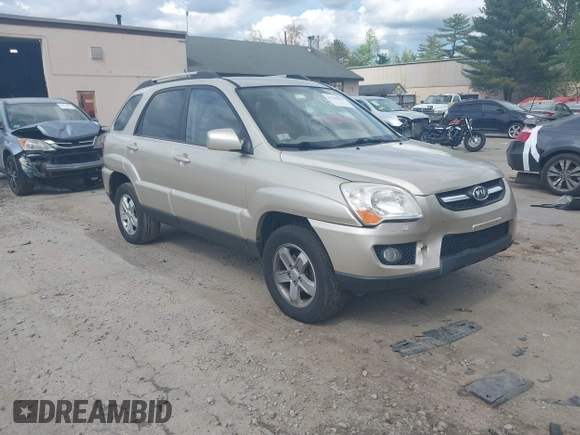 2009 Kia Sportage LX with VIN KNDJE723897625045, listed as a IAAI auction lot 42226159 with 201,266 mi miles and . Bid and sale history available at carsss.com. Image 1.