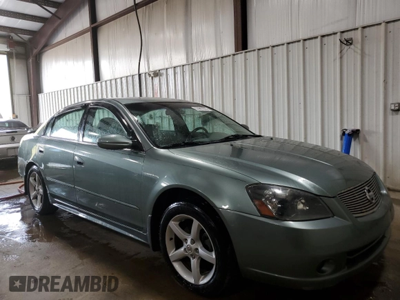 2005 Nissan Altima SE with VIN 1N4BL11E35C319095, listed as a Copart auction lot 53953805 with 118,768 mi miles and Salvage Title. Bid and sale history available at carsss.com. Image 4.