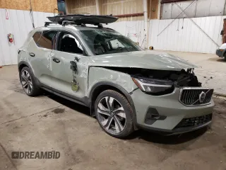 2023 Volvo XC40 Ultimate Bright Theme с VIN YV4L12UA0P2938486, выставлен на аукционе Copart как лот 42126095 с пробегом 17 218 миль миль и Списание • Salvage title. История ставок и продаж доступна на DreamBid. Изображение 4.