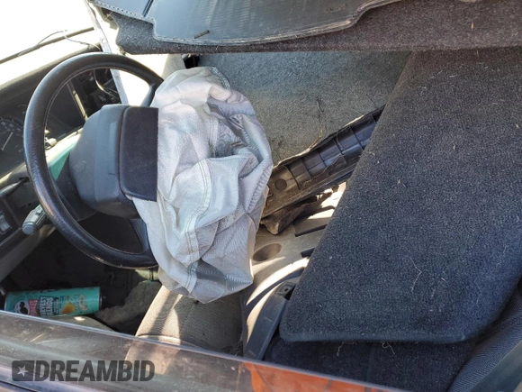 1996 Jeep Cherokee SE with VIN 1J4FJ28S0TL272778, listed as a Copart auction lot 83498634 with Not provided miles and Salvage title. Bid and sale history available at DreamBid. Image 7.