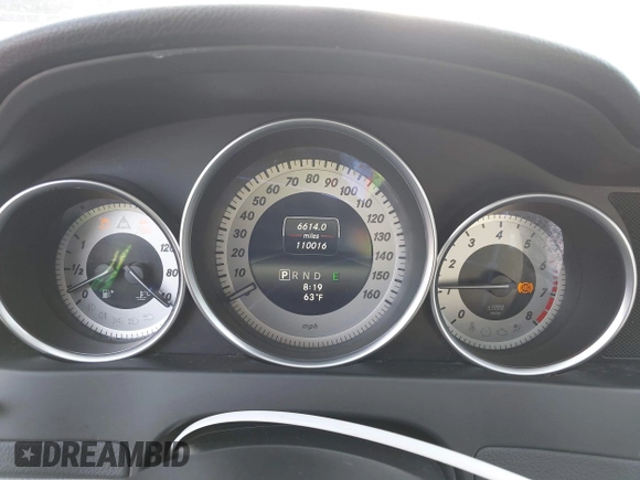 2014 Mercedes-Benz C 250 Sport with VIN WDDGF4HB5EA933412, listed as a IAAI auction lot 41937278 with 110,016 mi miles and . Bid and sale history available at carsss.com. Image 7.