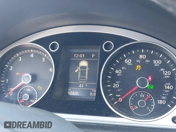 2014 Volkswagen CC Sport with VIN WVWBP7AN5EE508465, listed as a IAAI auction lot 41403844 with 97,445 mi miles and . Bid and sale history available at DreamBid. Image 7.