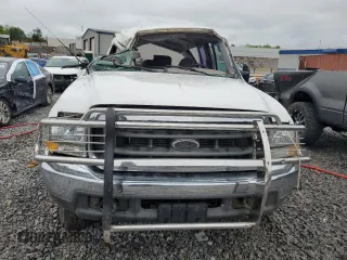 2000 Ford F-250 XL with VIN 1FTNW21F0YED33588, listed as a Copart auction lot 52149285 with 193,846 mi miles and Non repairable. Bid and sale history available at DreamBid. Image 5.