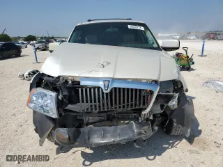 2004 Lincoln Navigator Luxury with VIN 5LMFU27R84LJ41183, listed as a Copart auction lot 58040754 with 103,072 mi miles and Salvage Title. Bid and sale history available at carsss.com. Image 5.