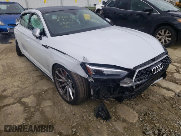2019 Audi RS 5 Sportback z VIN WUABWCF54KA903957, wystawiony jako Copart lot #49552262 z przebiegiem Nie podano mil oraz . Historia ofert i sprzedaży dostępna na DreamBid. Obrazek 1.
