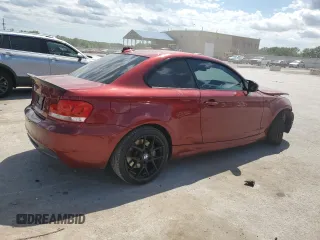 2012 BMW 1 Series 135i с VIN WBAUC9C5XCVM12726, выставлен на аукционе Copart как лот 58204845 с пробегом 84 331 миль миль и Списание • Salvage title. История ставок и продаж доступна на DreamBid. Изображение 3.