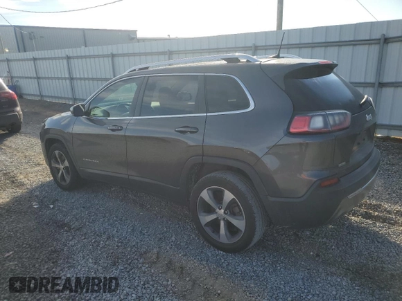 2019 Jeep Cherokee Limited z VIN 1C4PJLDB8KD454114, wystawiony jako Copart lot #57780995 z przebiegiem 125 266 mil mil oraz Szkoda całkowita • Salvage title. Historia ofert i sprzedaży dostępna na DreamBid. Obrazek 2.